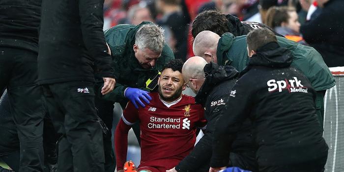  利物浦悍将范迪克重伤赛季报销  